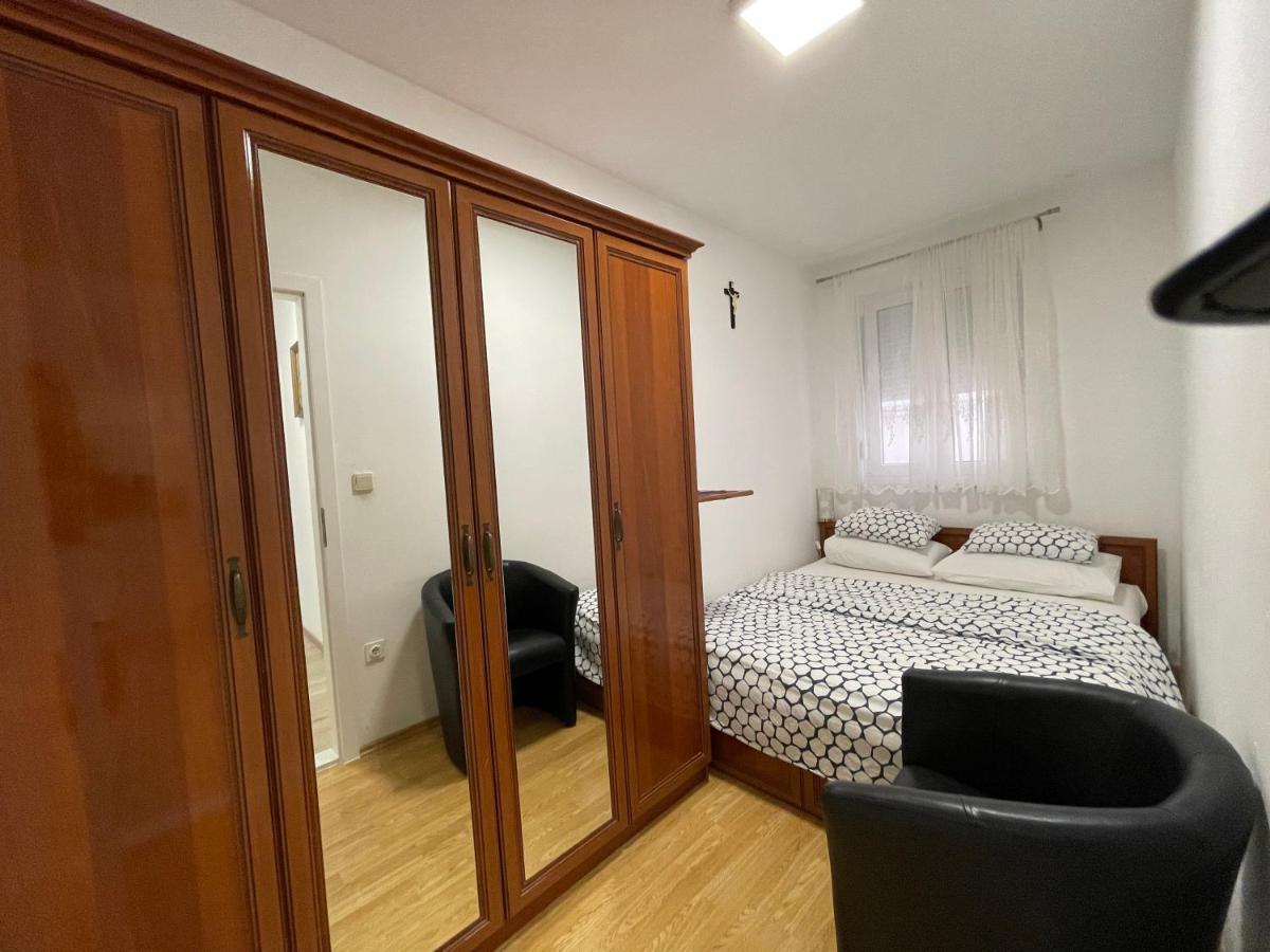 The Big Terrace Apartment Макарска Екстериор снимка