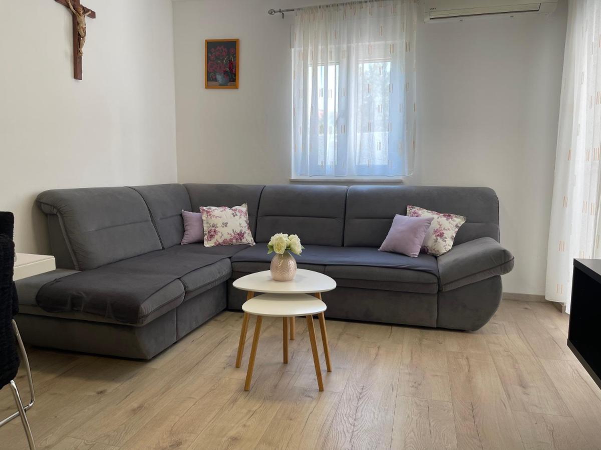 The Big Terrace Apartment Макарска Екстериор снимка